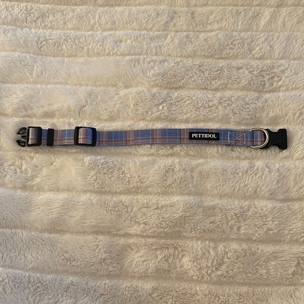 Brand new dog collar